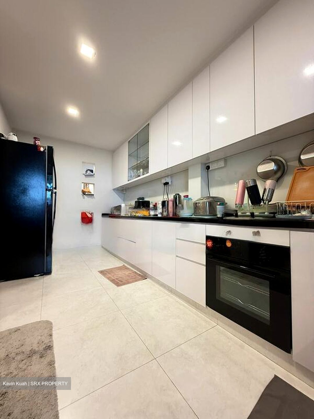 Opera Estate (D15), Terrace #485817671